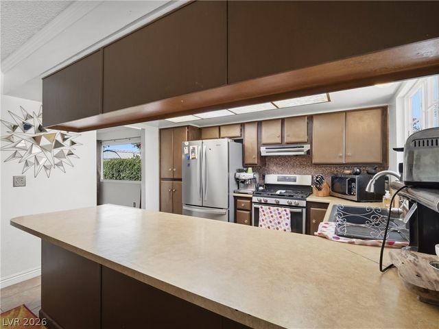 5908 Concert Drive, Las Vegas, NV 89107