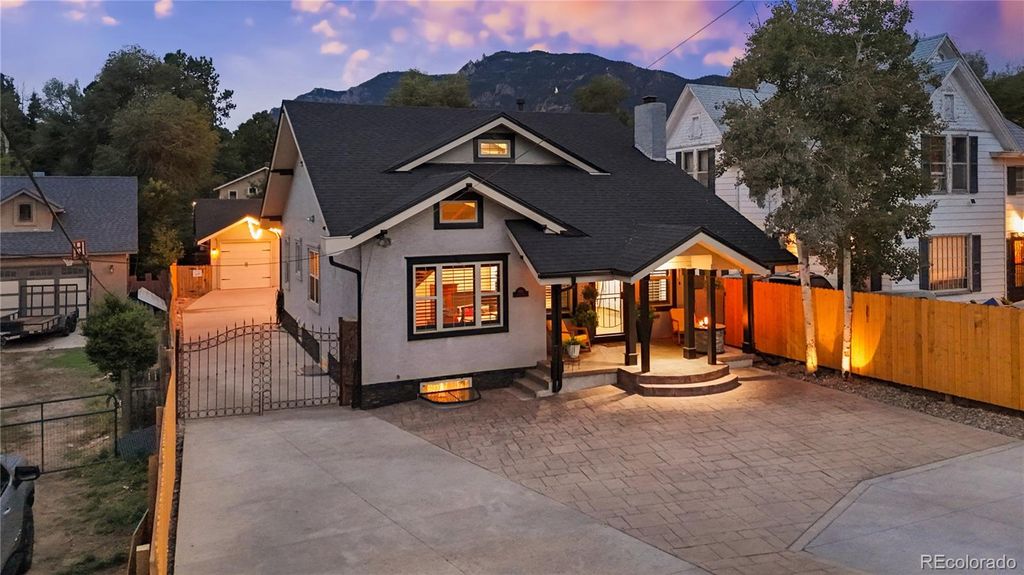 1011 Cheyenne Boulevard, Colorado Springs, CO 80905