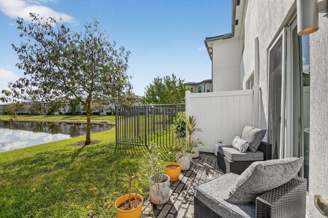 4790 Navali Drive, Wellington, FL 33467