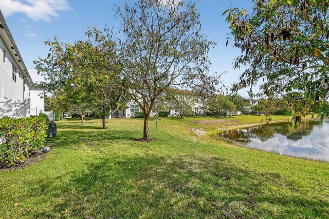 4790 Navali Drive, Wellington, FL 33467