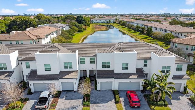 4790 Navali Drive, Wellington, FL 33467