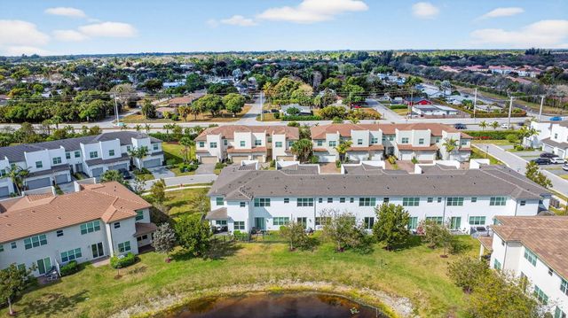 4790 Navali Drive, Wellington, FL 33467