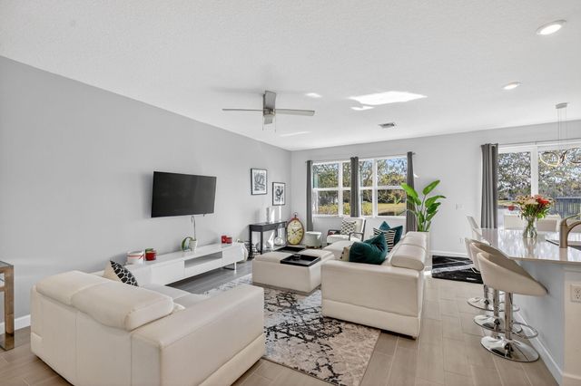 4790 Navali Drive, Wellington, FL 33467