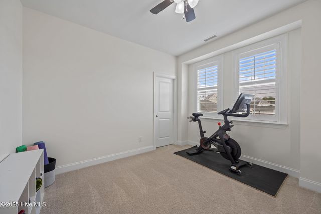 35 W Cloverfield Lane, Hampstead, NC 28443