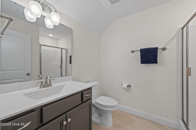 35 W Cloverfield Lane, Hampstead, NC 28443