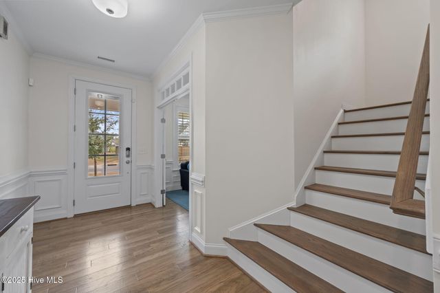 35 W Cloverfield Lane, Hampstead, NC 28443