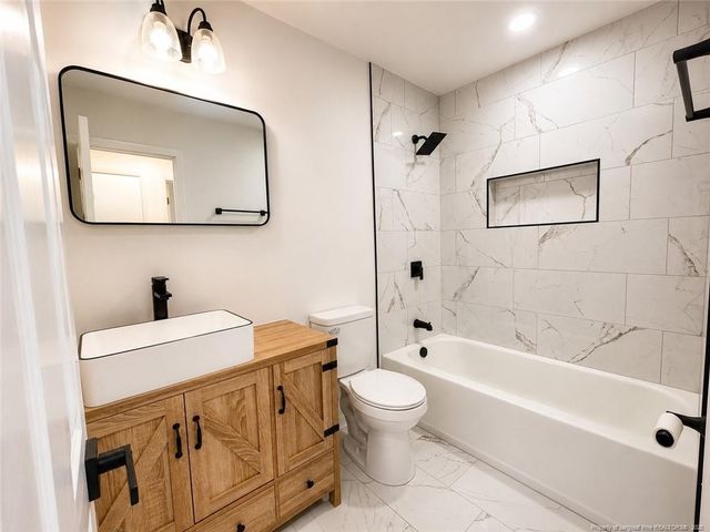 1223 Bromley Drive, Fayetteville, NC 28303