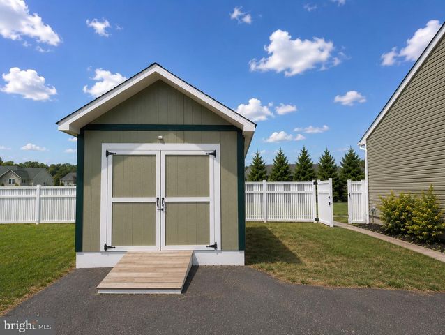 8380 CHESTNUT CT, Lincoln, DE 19960