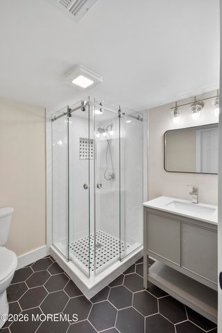 715 Stuyvesant Avenue, Lyndhurst, NJ 07071