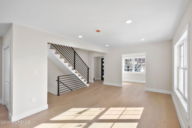 715 Stuyvesant Avenue, Lyndhurst, NJ 07071