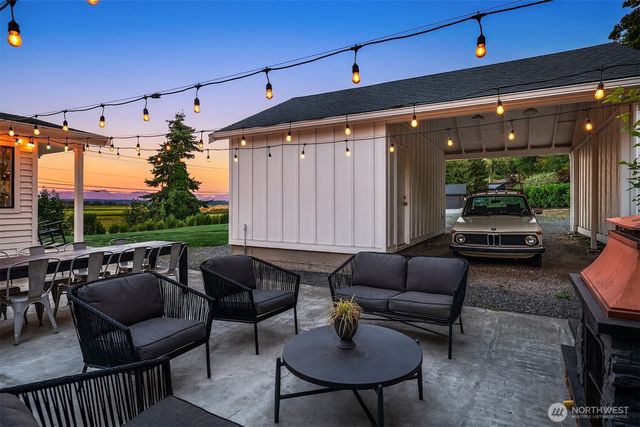 6514 E Lowell Larimer Road, Snohomish, WA 98296