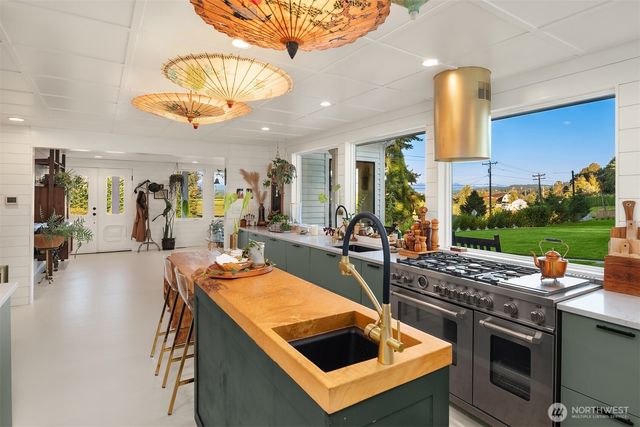 6514 E Lowell Larimer Road, Snohomish, WA 98296