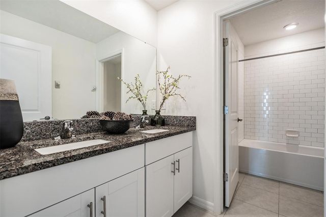 6347 TEN ACRE COURT, Zephyrhills, FL 33541