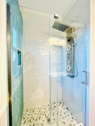 28 Wolcott Rd, Brookline, MA 02467