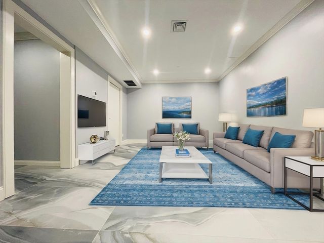 28 Wolcott Rd, Brookline, MA 02467