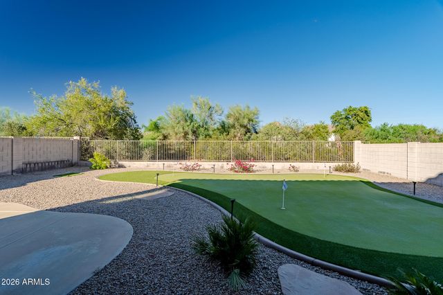 6416 W BLACK HILL Road, Phoenix, AZ 85083