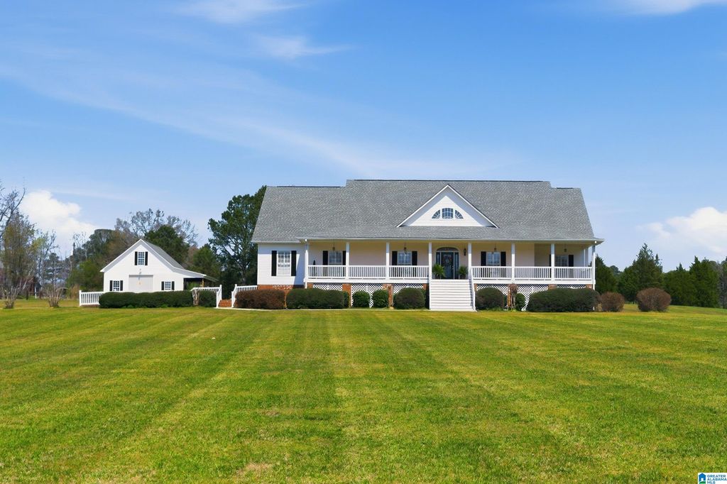 64 MISTLETOE LANE, Vincent, AL 35178