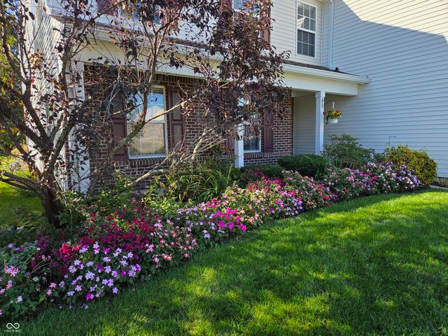 7633 Ballybay Drive, Indianapolis, IN 46239