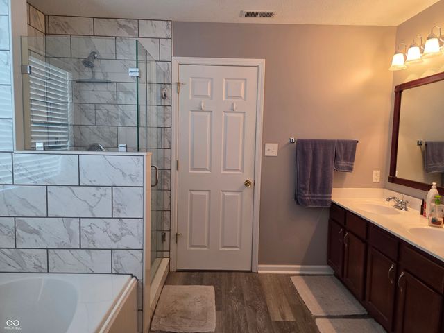 7633 Ballybay Drive, Indianapolis, IN 46239