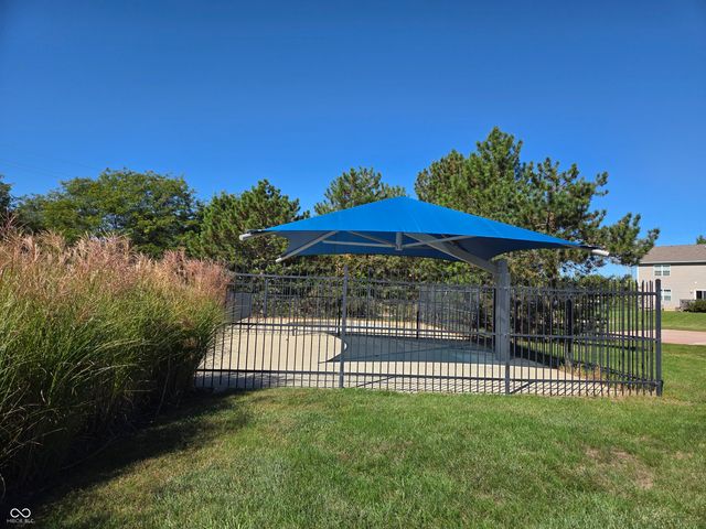 7633 Ballybay Drive, Indianapolis, IN 46239