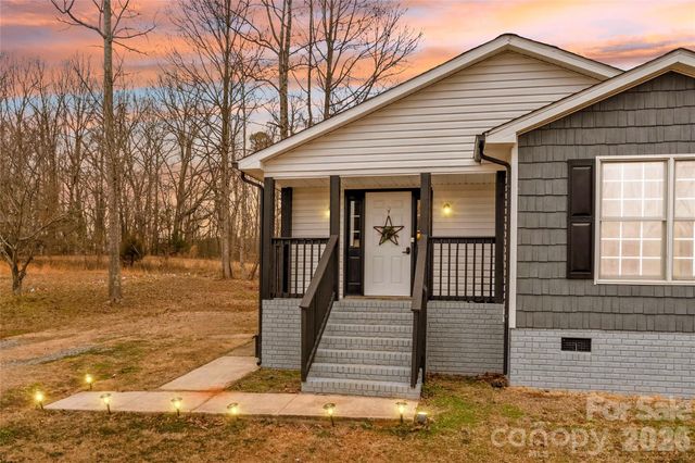 156 Ridge Run Drive, Statesville, NC 28625