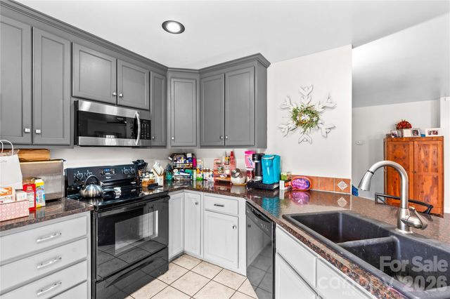 156 Ridge Run Drive, Statesville, NC 28625