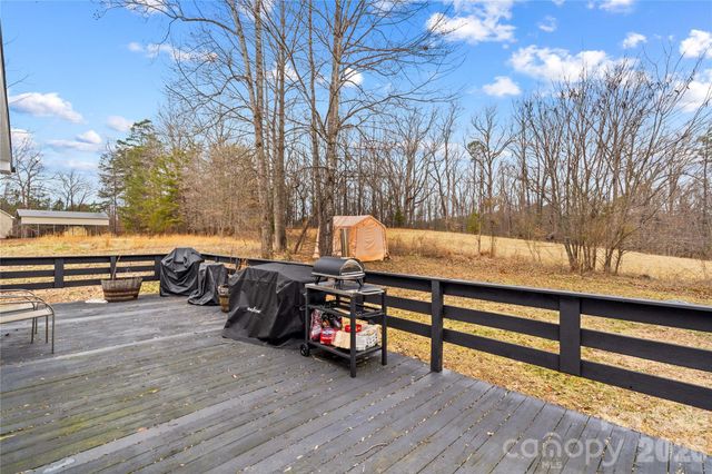 156 Ridge Run Drive, Statesville, NC 28625