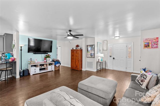 156 Ridge Run Drive, Statesville, NC 28625