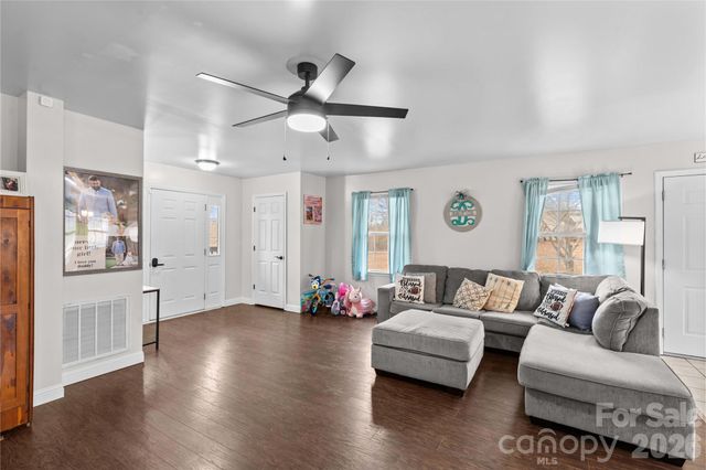 156 Ridge Run Drive, Statesville, NC 28625