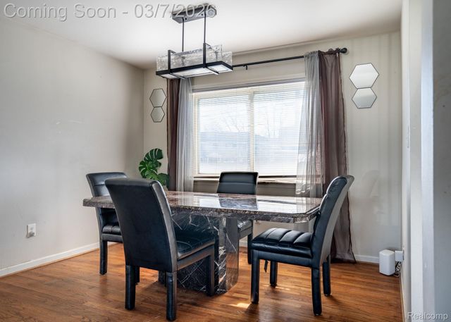 19922 Parkside Street, St. Clair Shores, MI 48080