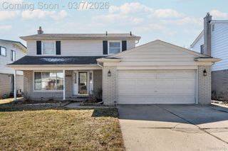 19922 Parkside Street, St. Clair Shores, MI 48080