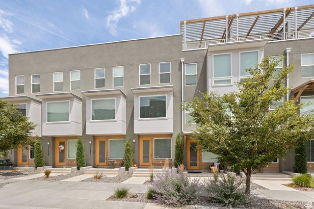 11235 S FREESTONE RD, South Jordan, UT 84009