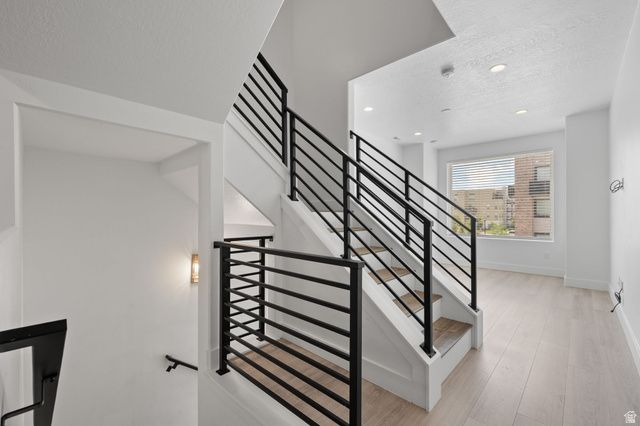 11235 S FREESTONE RD, South Jordan, UT 84009