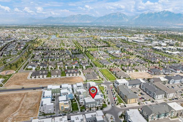 11235 S FREESTONE RD, South Jordan, UT 84009