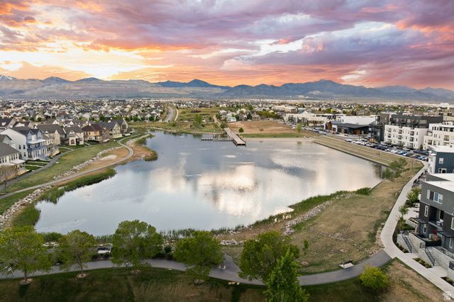 11235 S FREESTONE RD, South Jordan, UT 84009