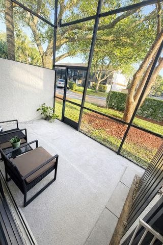 4321 SW 70th Ter, Davie, FL 33314