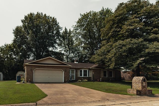 2541 Malibu Drive, Evansville, IN 47725