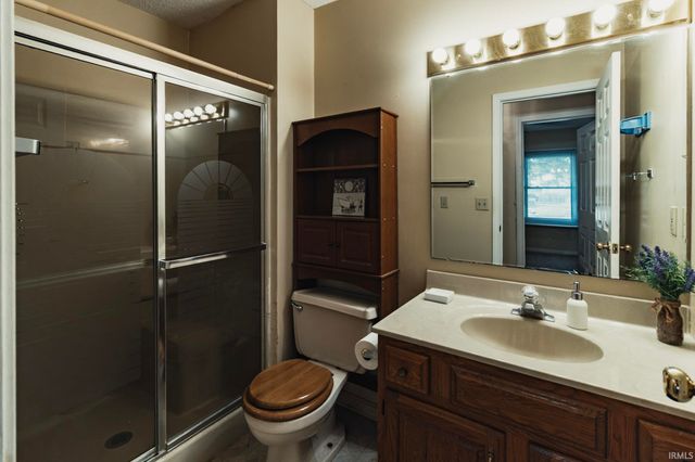 2541 Malibu Drive, Evansville, IN 47725