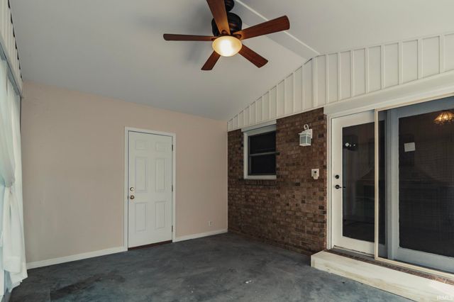 2541 Malibu Drive, Evansville, IN 47725