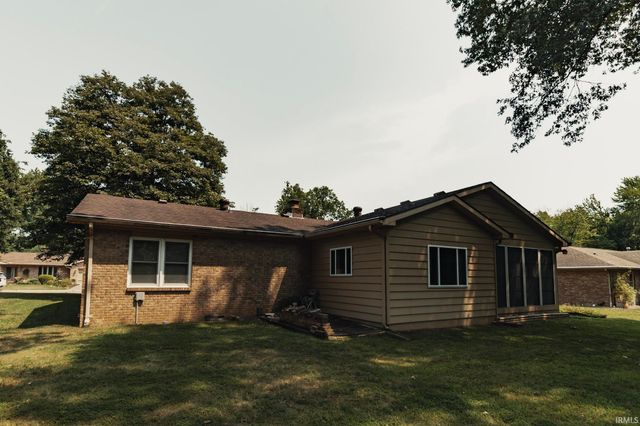 2541 Malibu Drive, Evansville, IN 47725