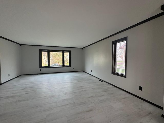 116 Piccadilly Avenue, Mankato, MN 56001
