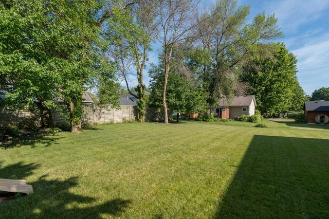 116 Piccadilly Avenue, Mankato, MN 56001