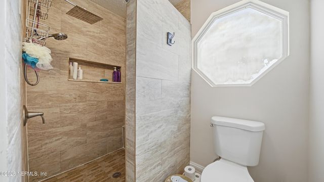 7529 ALLSPICE Circle N, Jacksonville, FL 32244