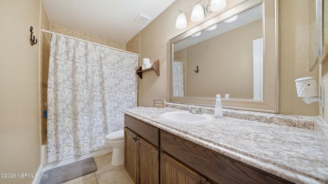 7529 ALLSPICE Circle N, Jacksonville, FL 32244