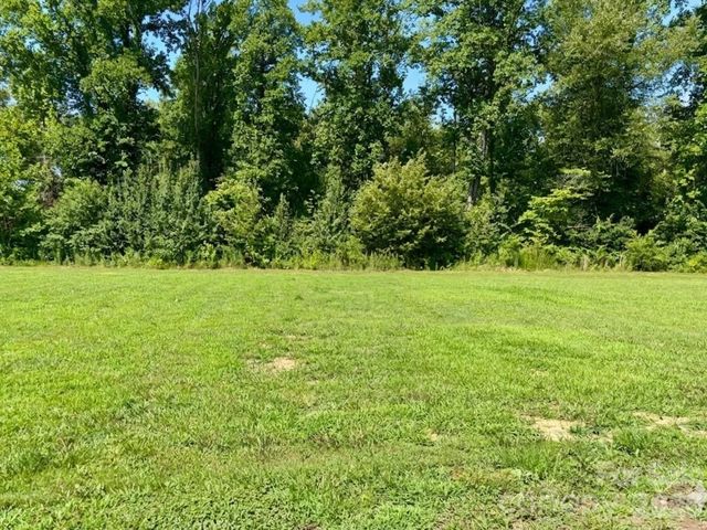 133 River Village Drive 10, Marion, NC 28752