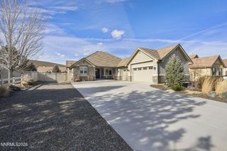 404 Chianti Way, Dayton, NV 89403