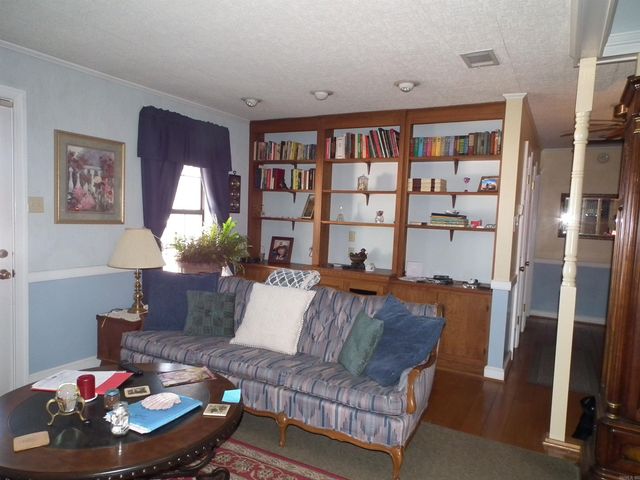 359 W Pin Oak Drive, Rose Bud, AR 72137