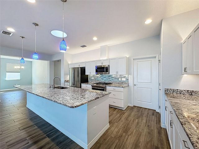 537 NARROW VIEW LANE, Groveland, FL 34736