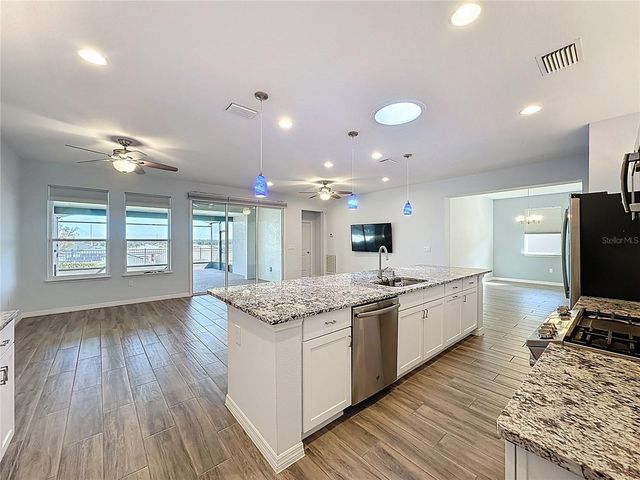 537 NARROW VIEW LANE, Groveland, FL 34736