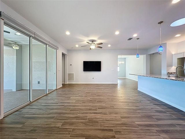 537 NARROW VIEW LANE, Groveland, FL 34736